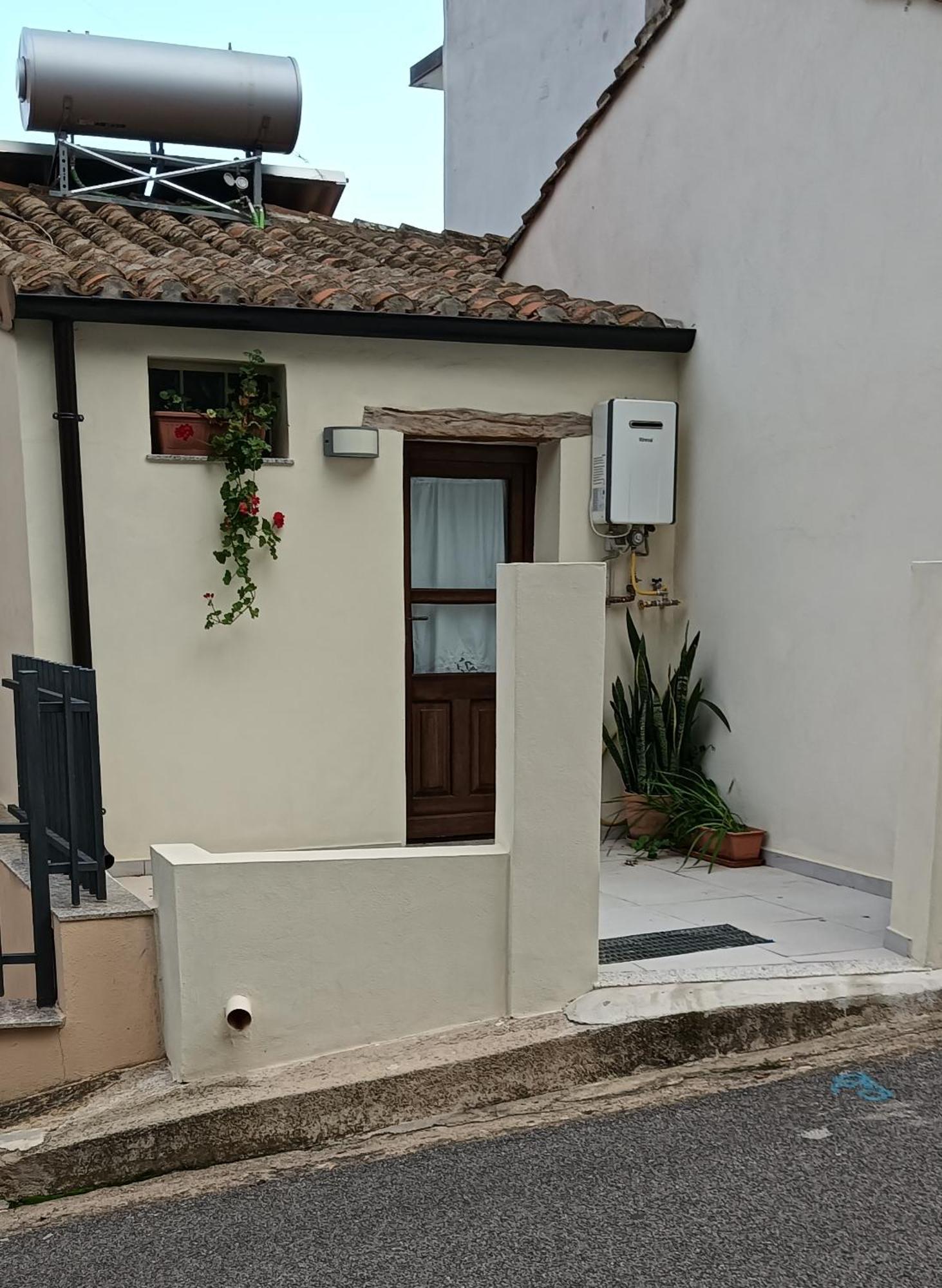 Apartment Su Piricocco - La Casa Dei Ricordi Triei